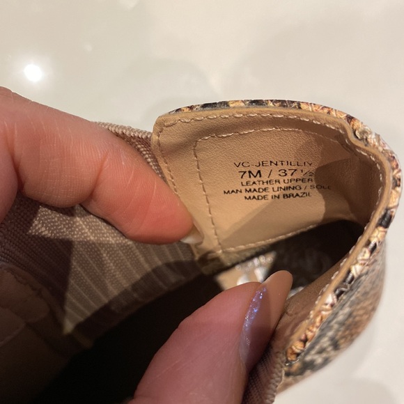 Vince Camuto snake skin booties. Brand new - Picture 8 of 8